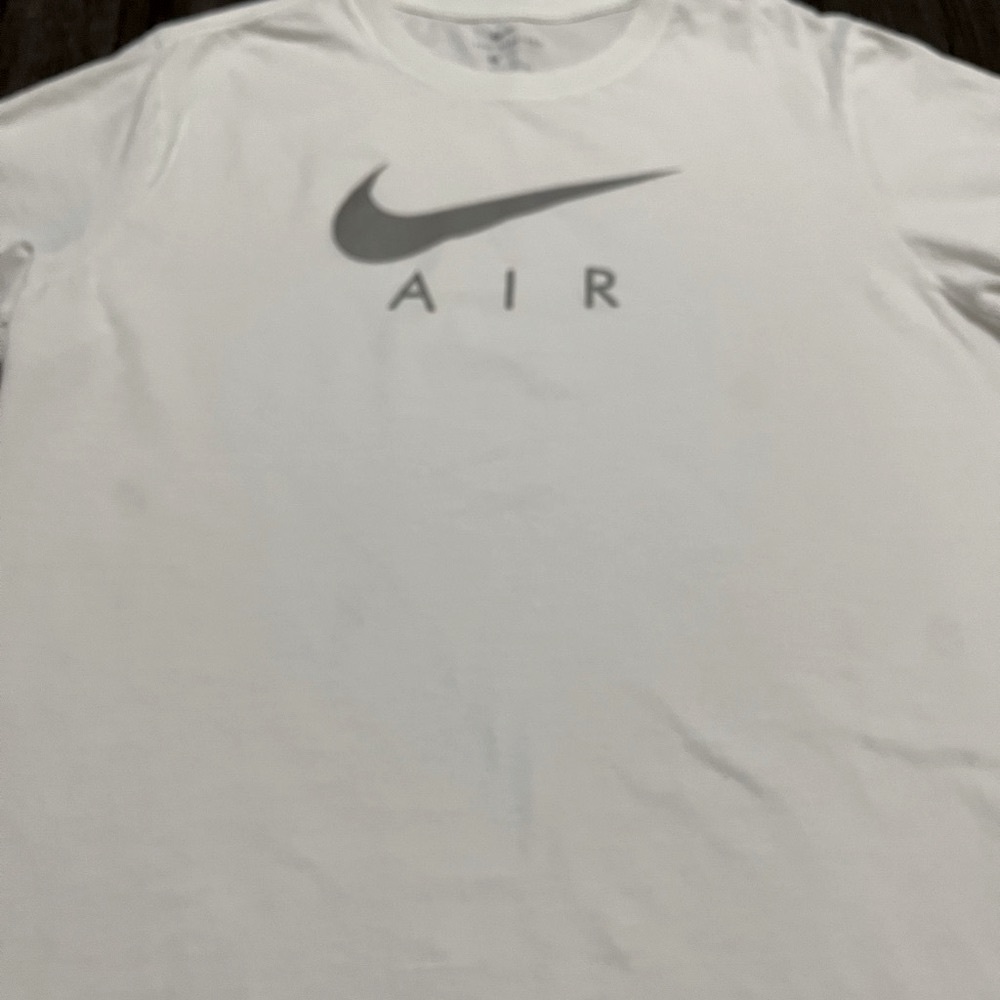 Nike T Shirt